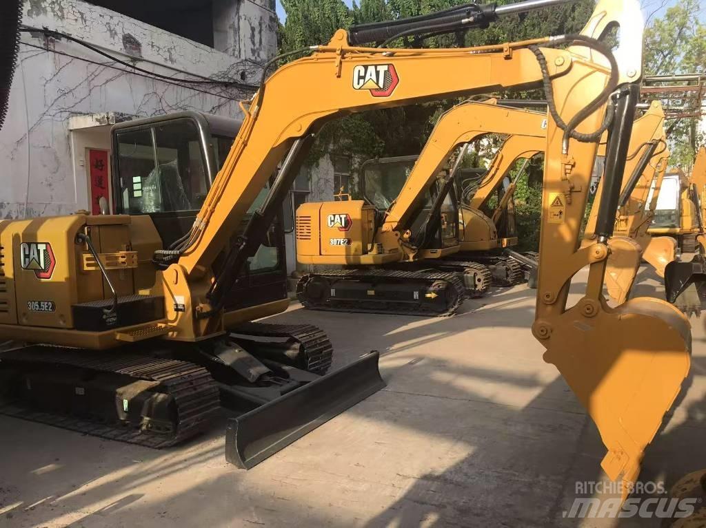 CAT 305.5E2 대형 굴삭기 29톤 이상