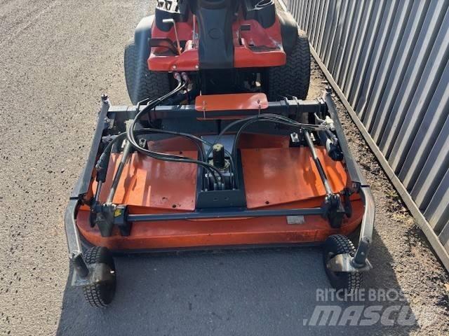 Kubota F 3090 탑승형 잔디깎기