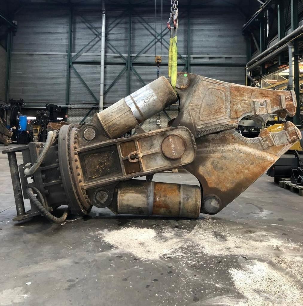 Atlas Copco CC6000 절단기