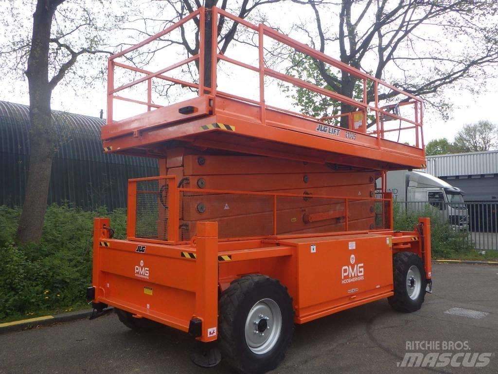 JLG 210-25 가위형 리프트