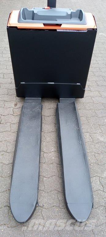 Toyota LWE 200 포크리프트