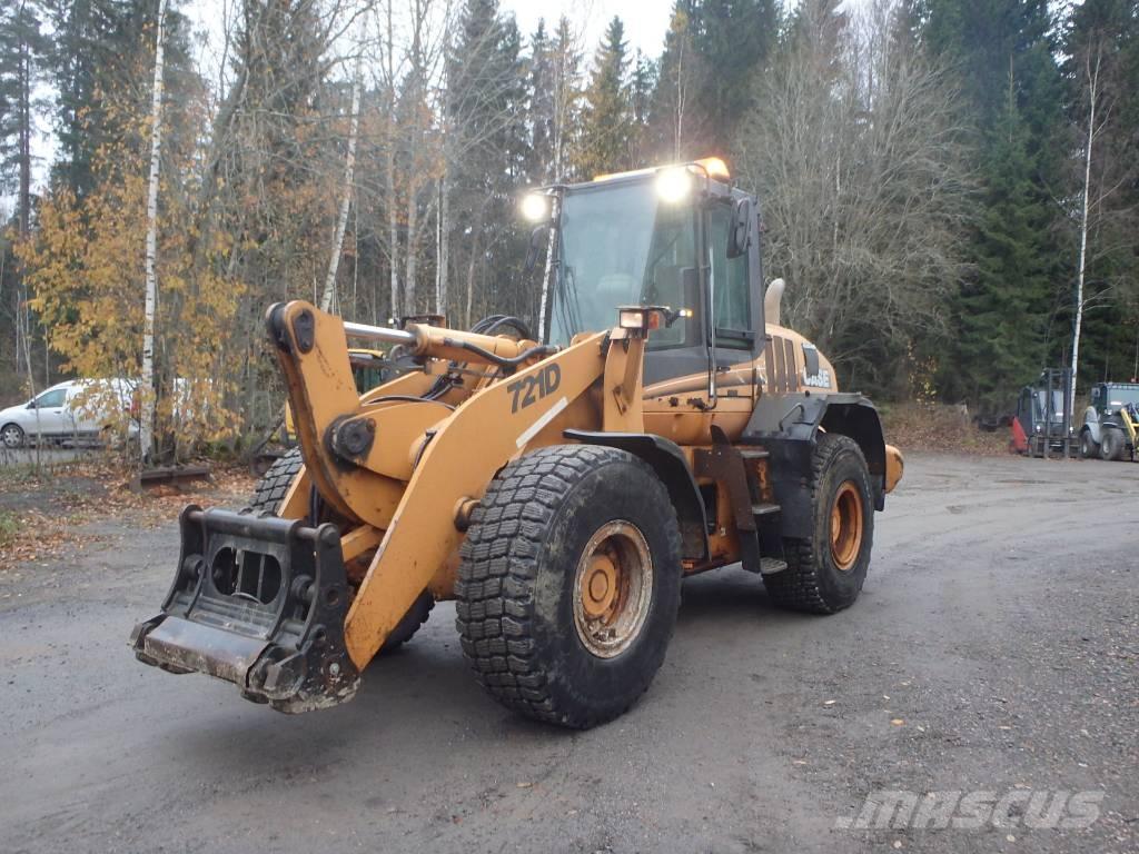 CASE 721 D 4x4  휠로우더