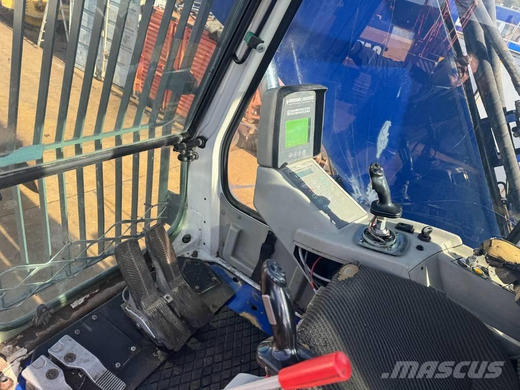 Liebherr R 924 B EW 폐기물/산업 처리기