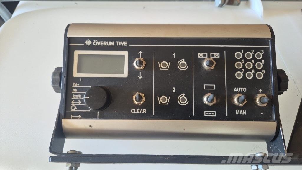 Överum Wing Jet 4012 미네랄 살포기