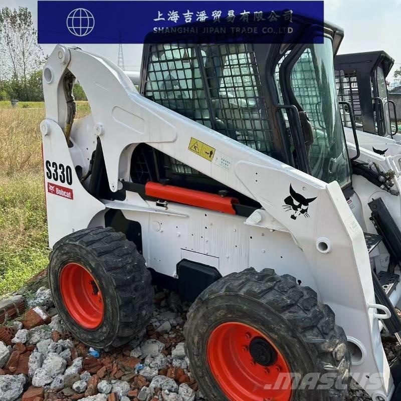 Bobcat S 330  스키드로더