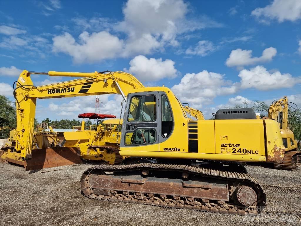 Komatsu PC 240 LC 대형 굴삭기 29톤 이상