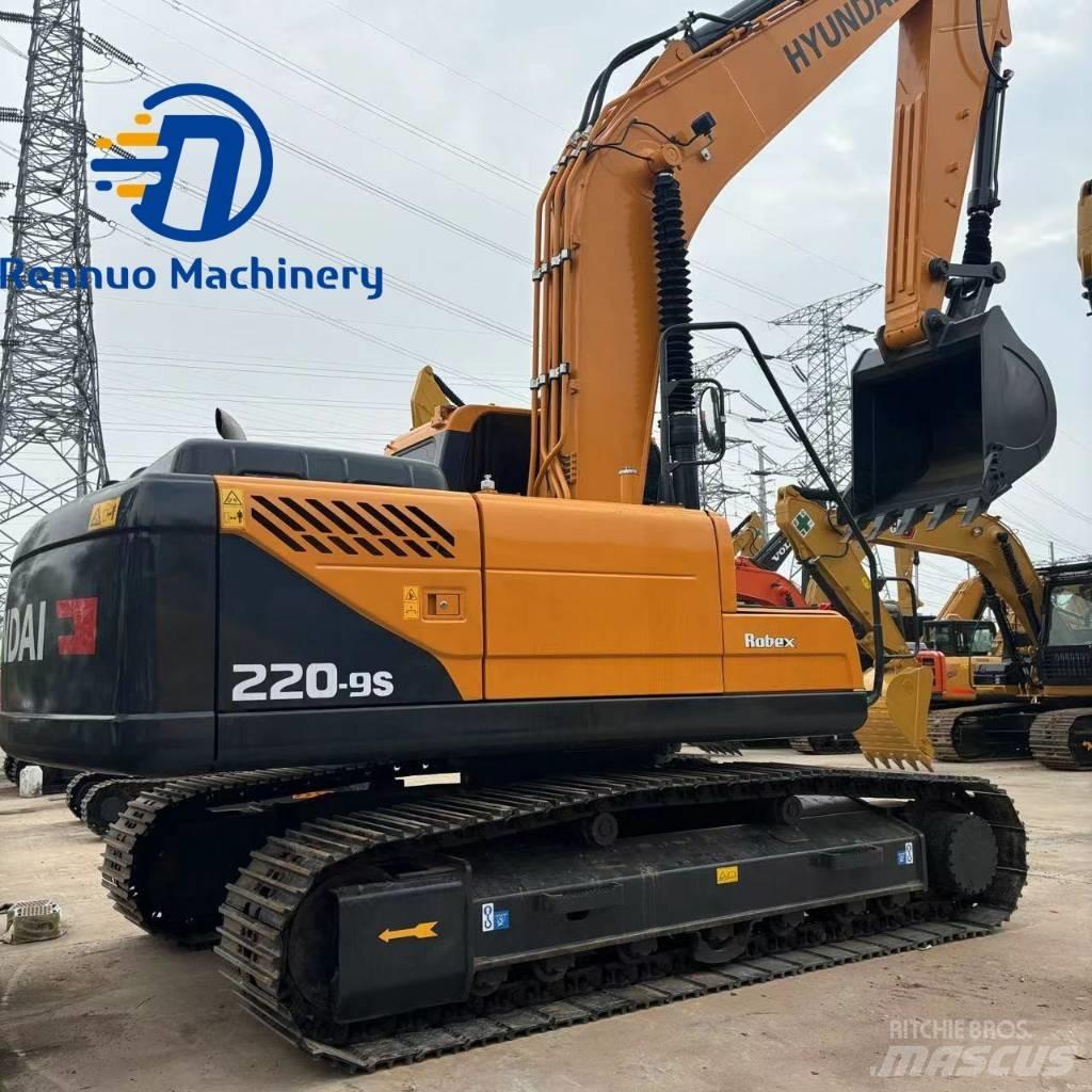 Hyundai R220LC-9S 대형 굴삭기 29톤 이상