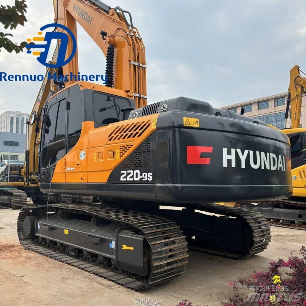 Hyundai R220LC-9S 대형 굴삭기 29톤 이상
