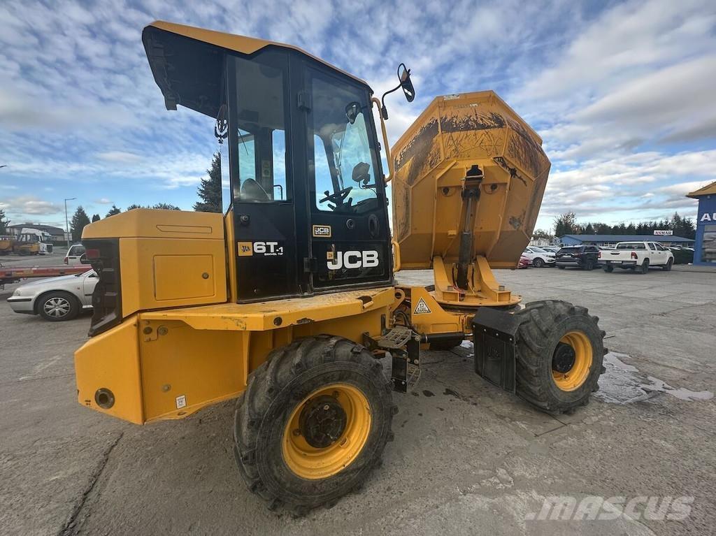 JCB 6 ST 건설현장 덤프트럭
