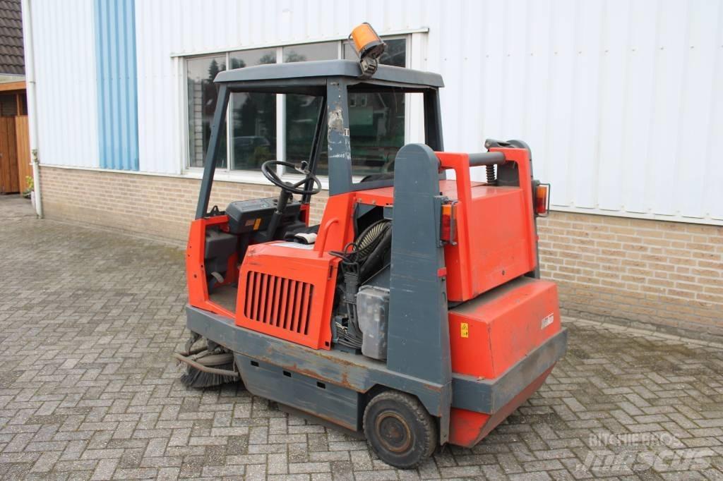  Hako-Jonas 1450E 도로 청소차