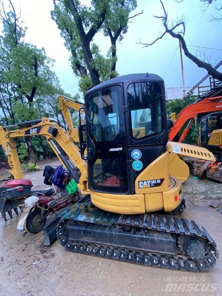 CAT 303.5 E CR 소형 굴삭기 7톤 미만