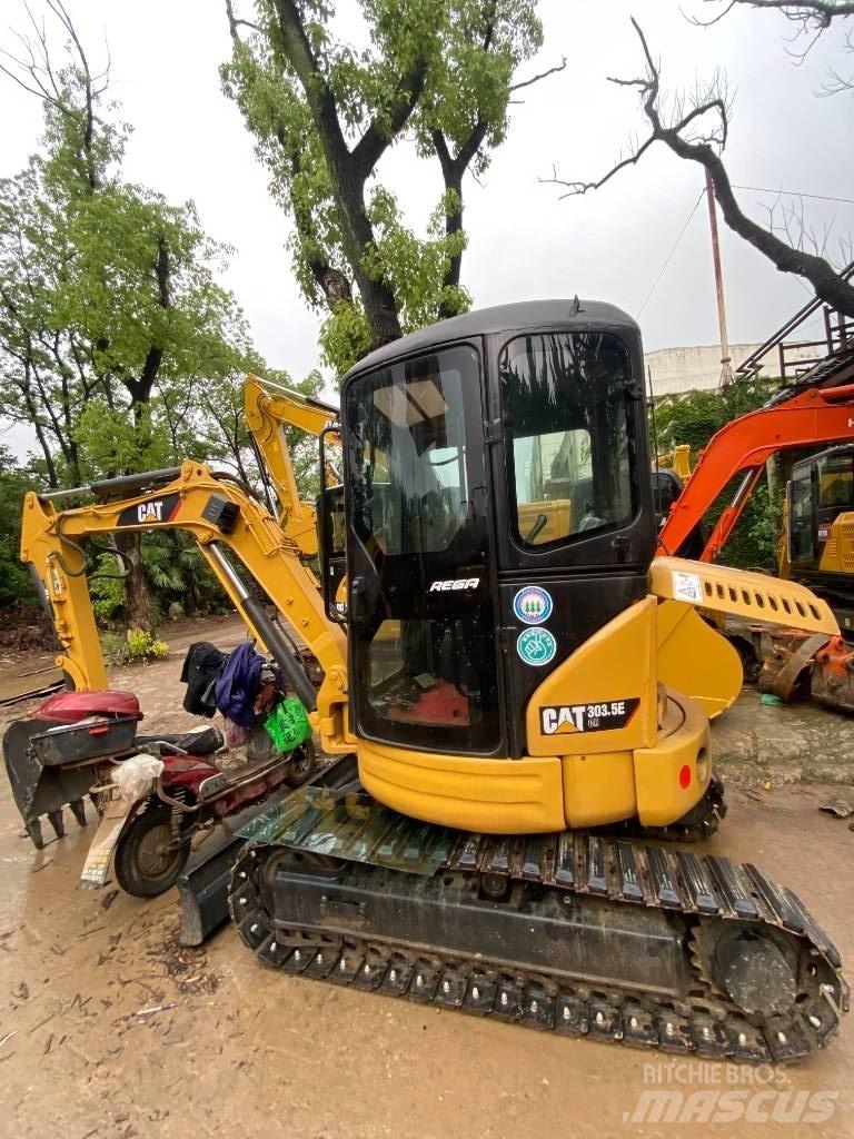 CAT 303.5 E CR 소형 굴삭기 7톤 미만