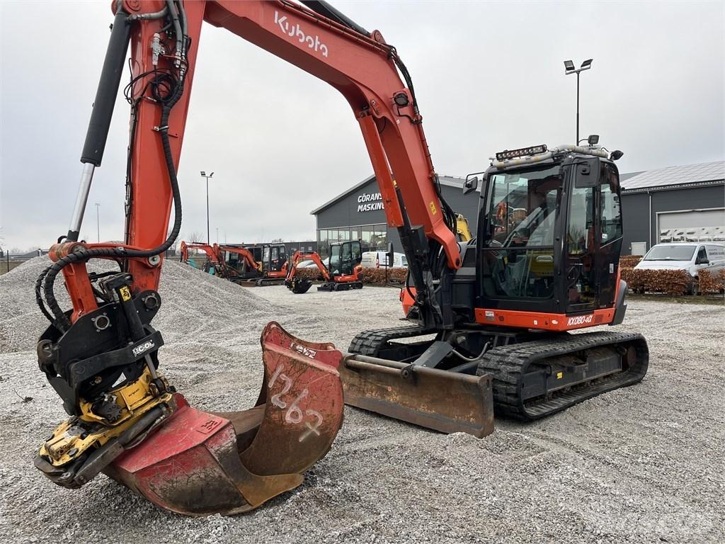 Kubota KX 080-4 중형굴삭기 7톤-28톤