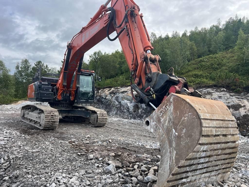 Hitachi ZX 300 LC-7 대형 굴삭기 29톤 이상