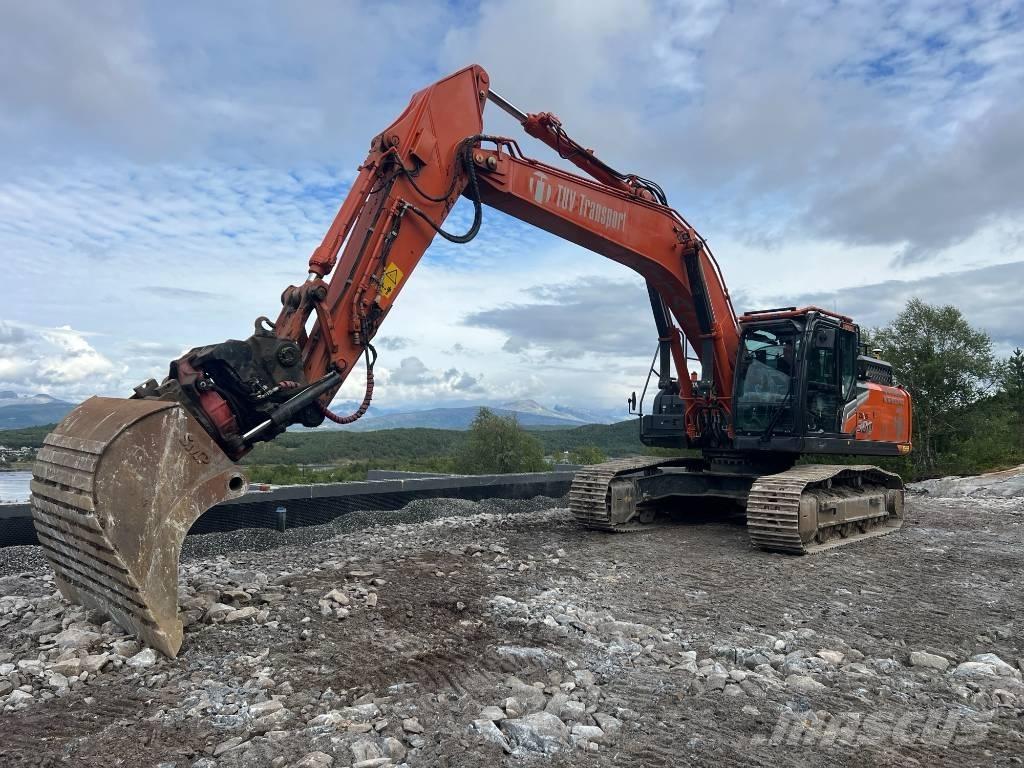 Hitachi ZX 300 LC-7 대형 굴삭기 29톤 이상