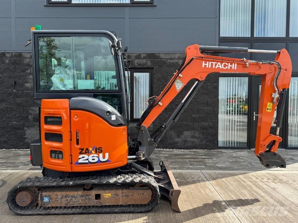 Hitachi ZX 26 U-6 소형 굴삭기 7톤 미만
