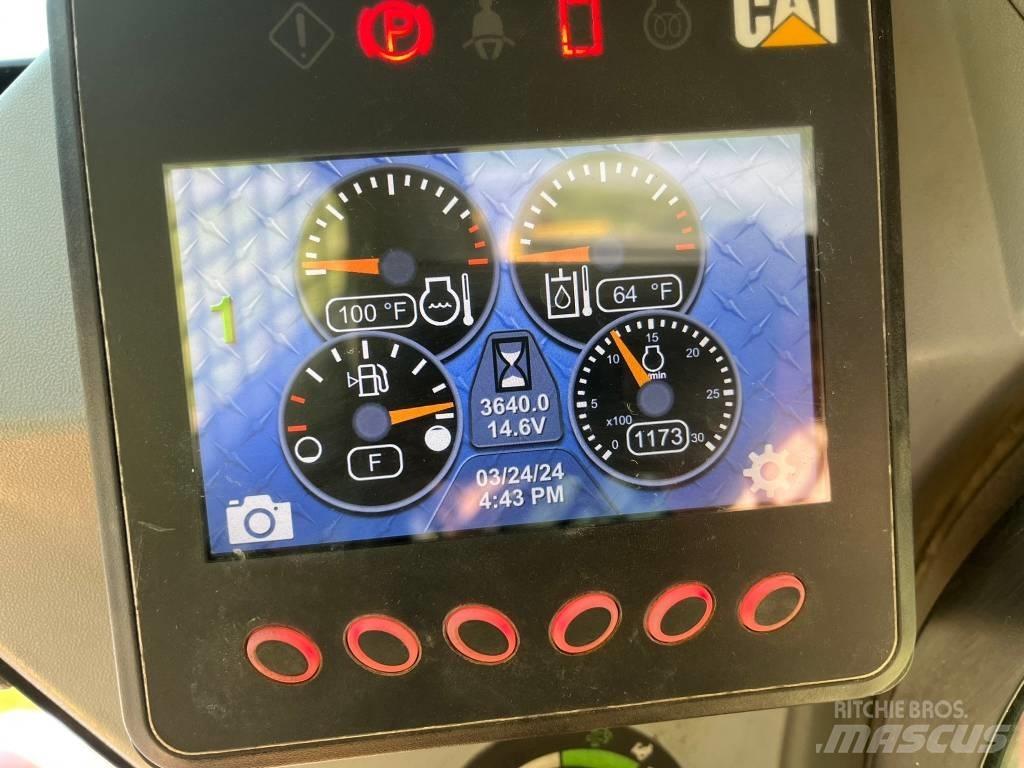 CAT 279 D HF  스키드로더