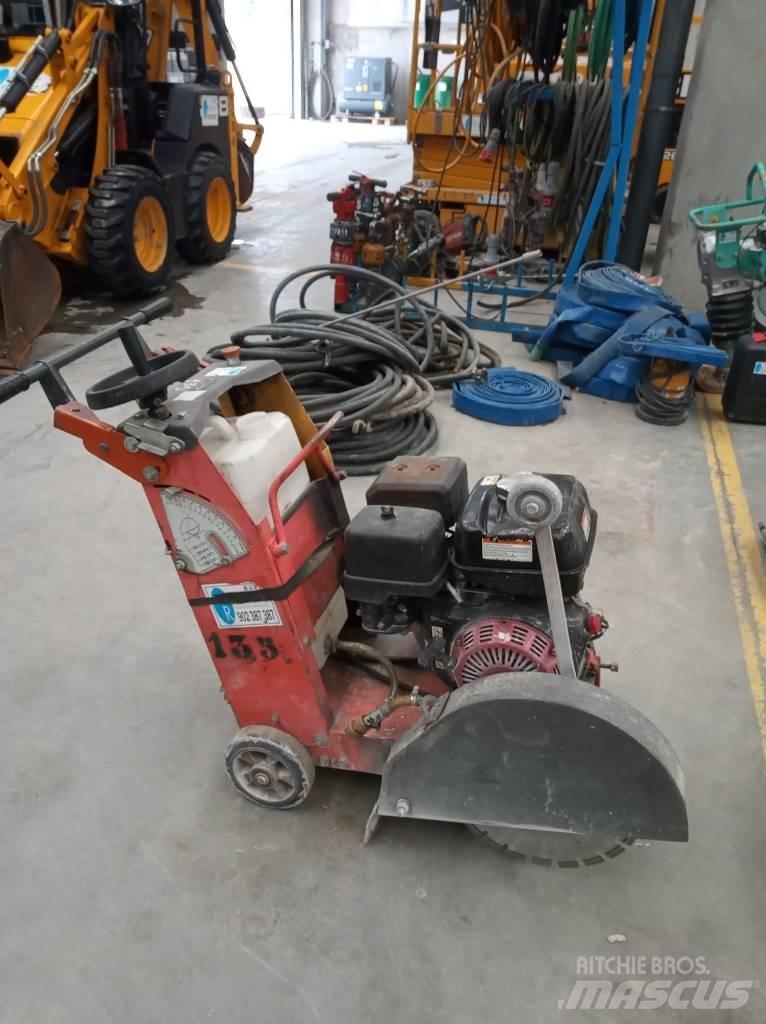 Husqvarna FS400LV 건설 장비 - 기타