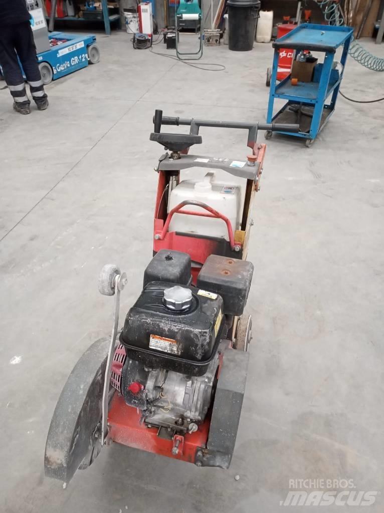 Husqvarna FS400LV 건설 장비 - 기타