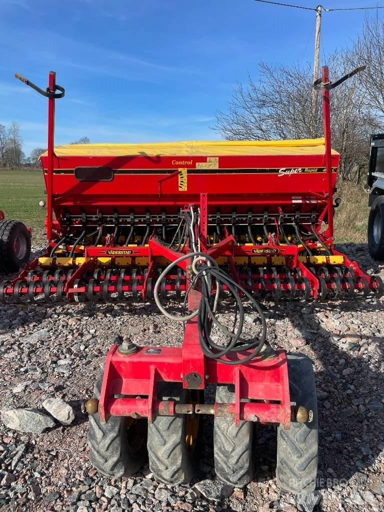 Väderstad Rapid400C 드릴