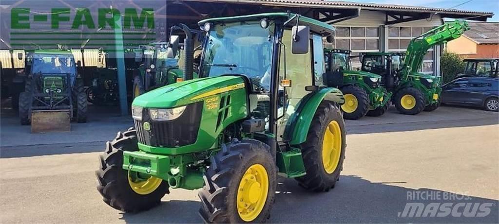 John Deere 5058e 트랙터