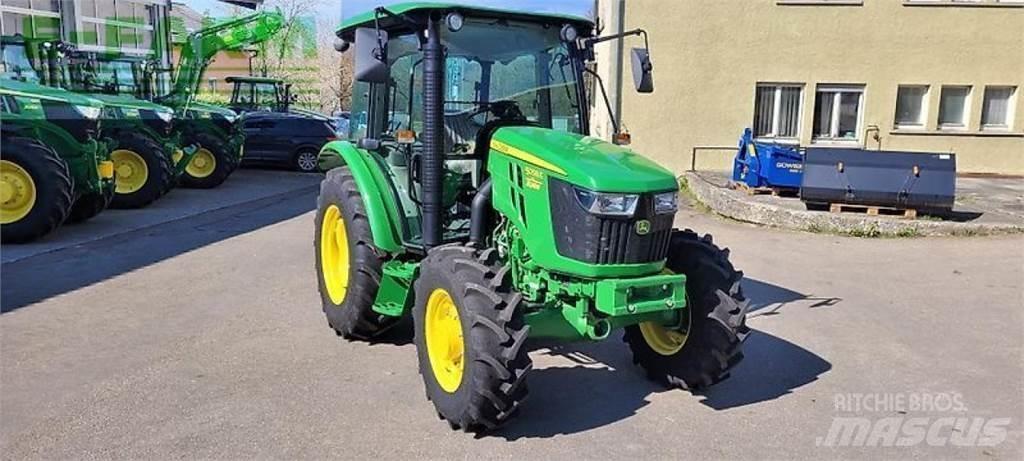 John Deere 5058e 트랙터