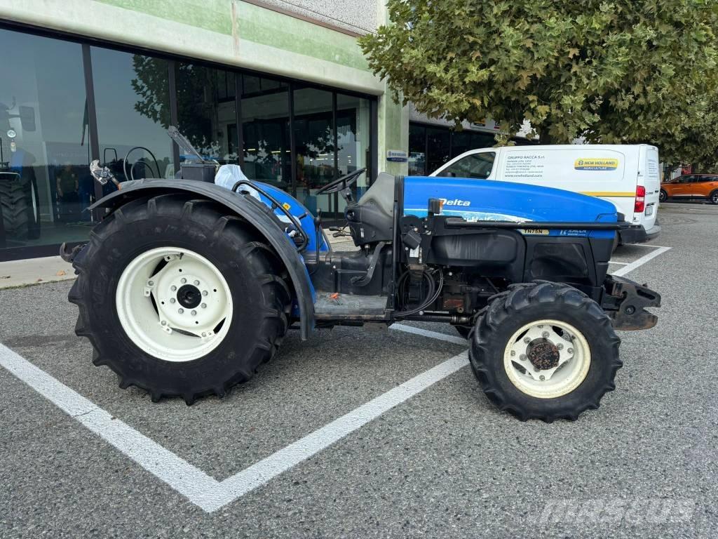 New Holland TN 75 NA 트랙터