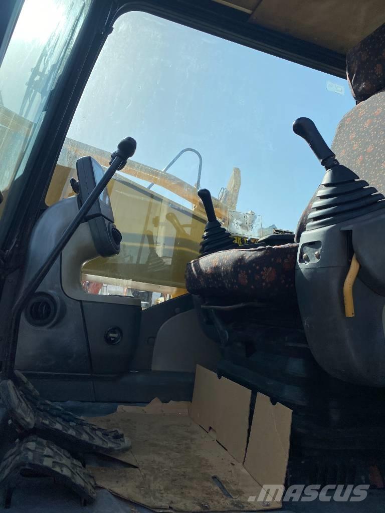 CAT 326D 대형 굴삭기 29톤 이상