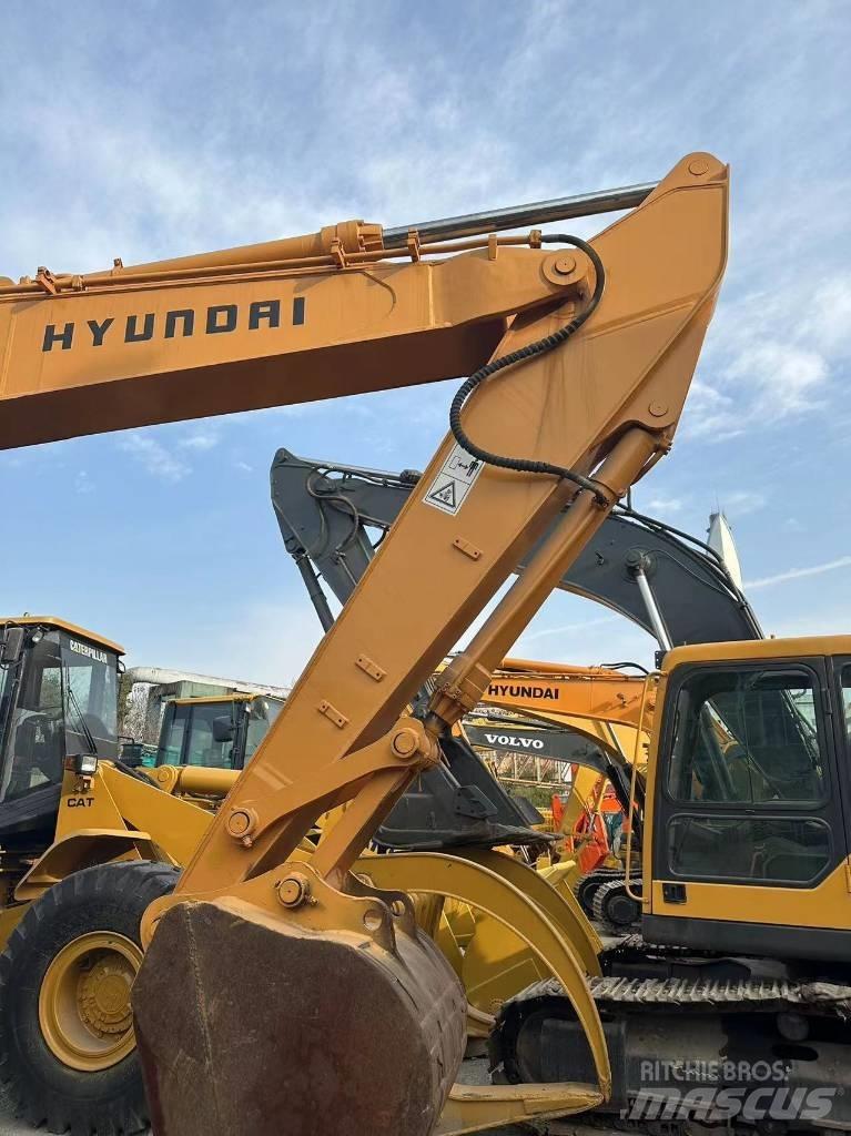 Hyundai DH210W-9  휠 굴삭기