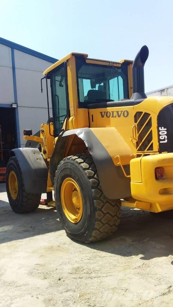 Volvo L90F  휠로우더
