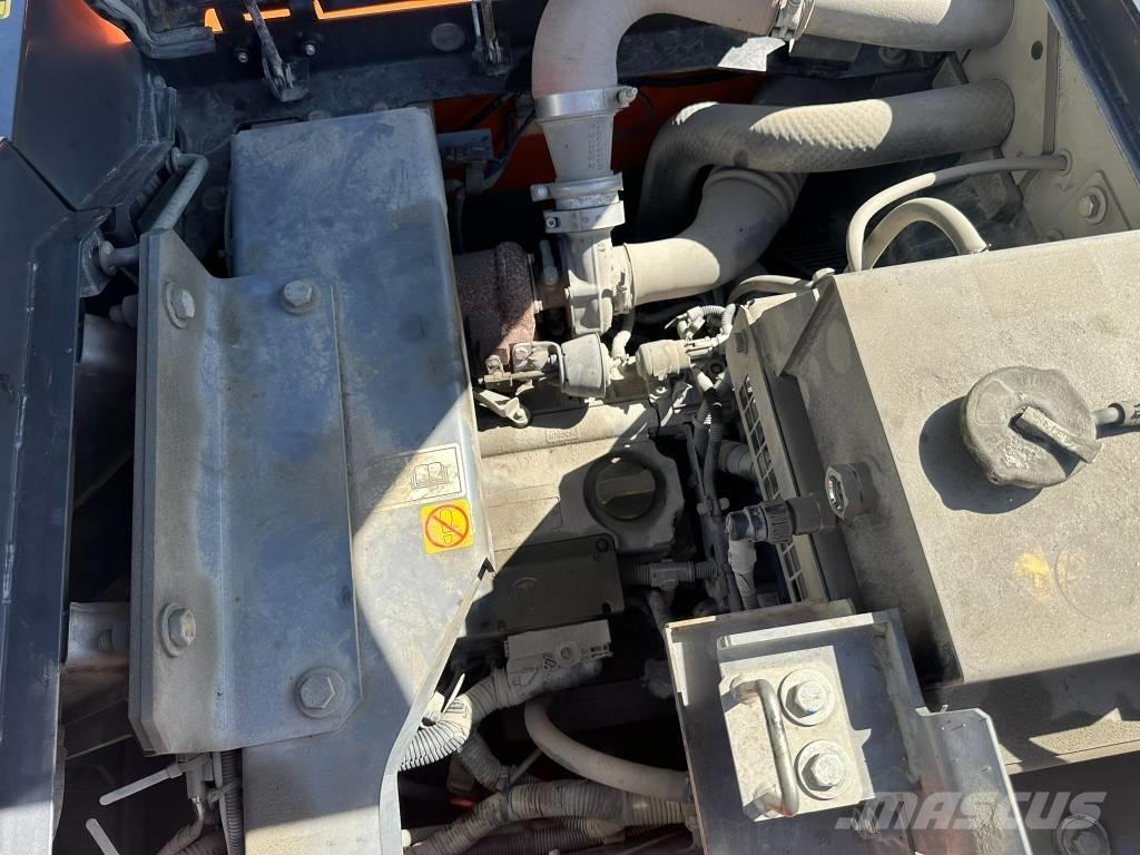 Hitachi ZX 140 W-6  휠 굴삭기