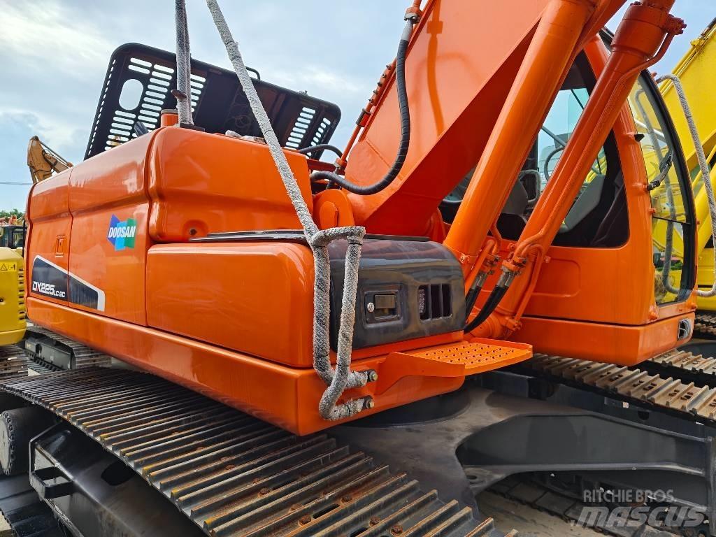 Doosan DX 225 LC 대형 굴삭기 29톤 이상