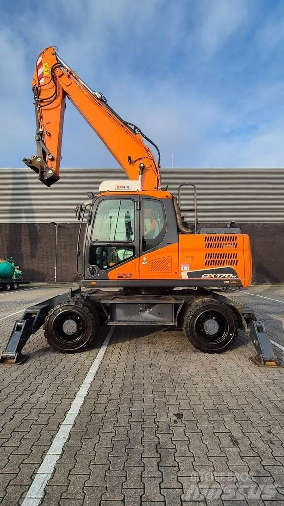 Doosan DX170W-5  휠 굴삭기