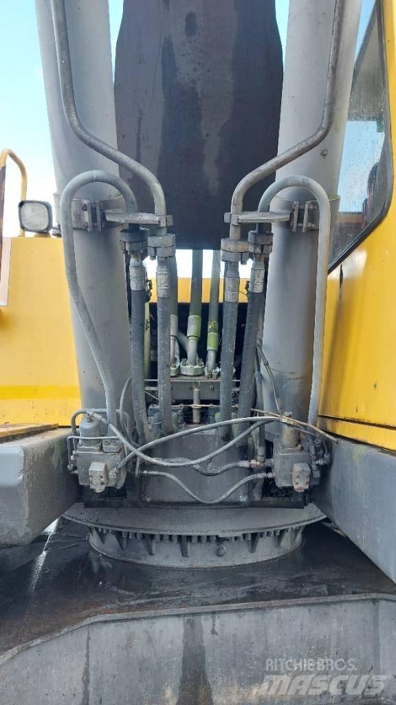 Åkerman EC 450 L 대형 굴삭기 29톤 이상