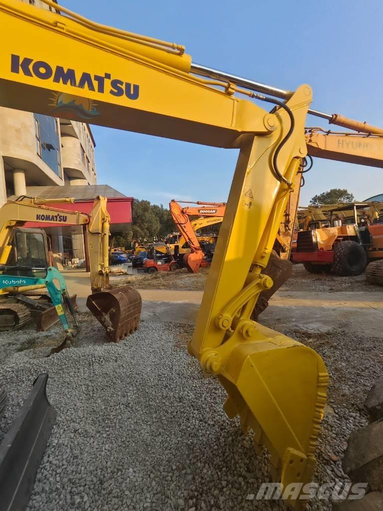 Komatsu PC 78 MR 중형굴삭기 7톤-28톤