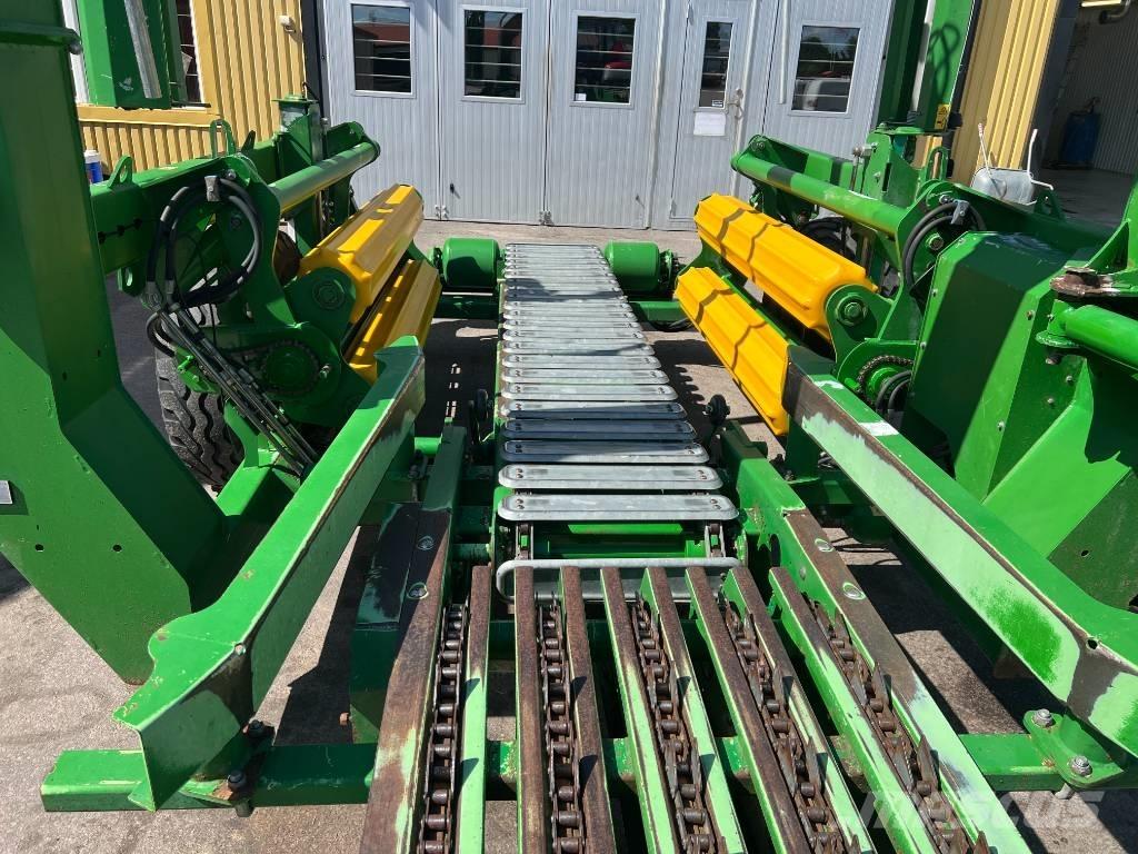 McHale 998 건초 포장기