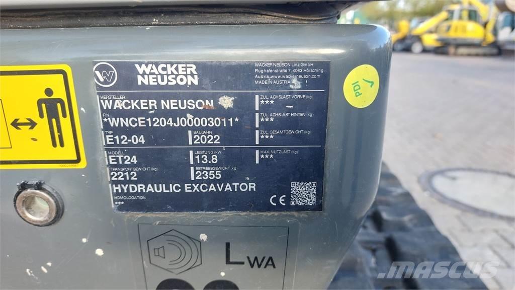 Wacker Neuson ET24 대형 굴삭기 29톤 이상