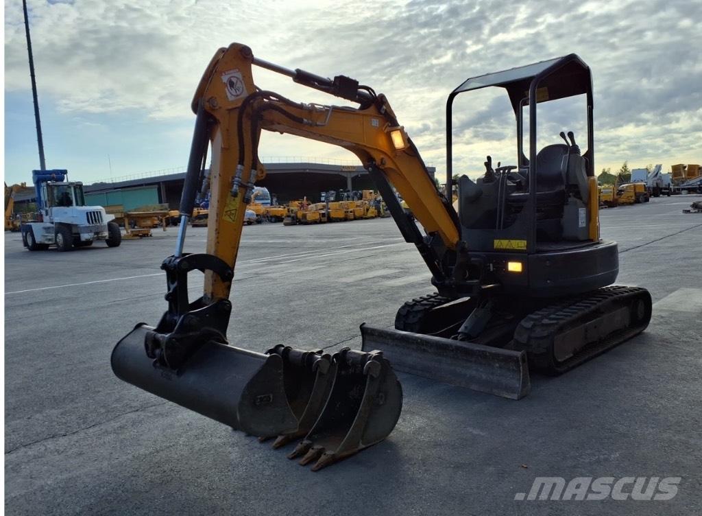 Bobcat E 26 소형 굴삭기 7톤 미만