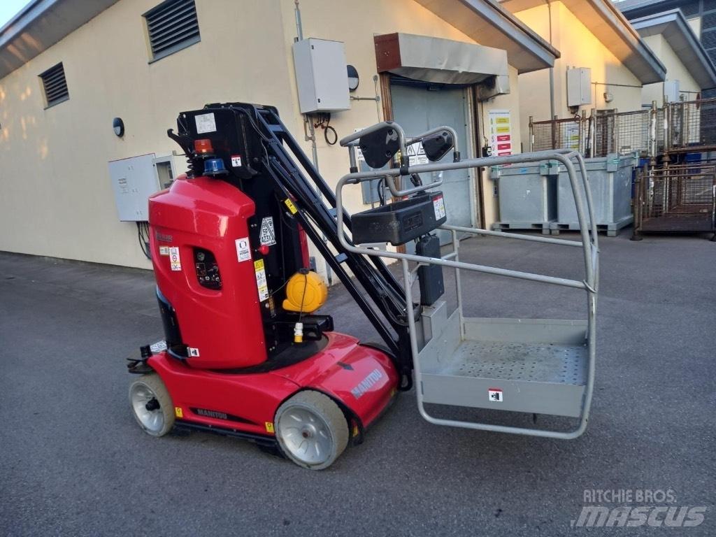 Manitou 100 VJR 인원/화물 앨리베이터