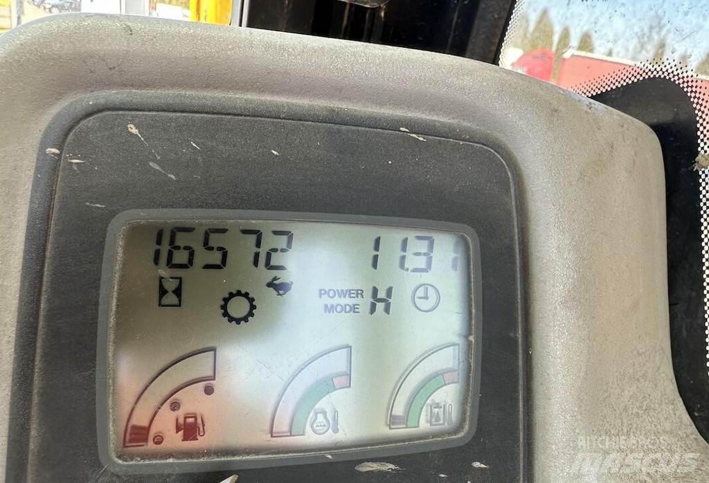 JCB JS145W  휠 굴삭기