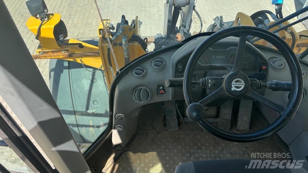 Volvo BM L 70H  휠로우더