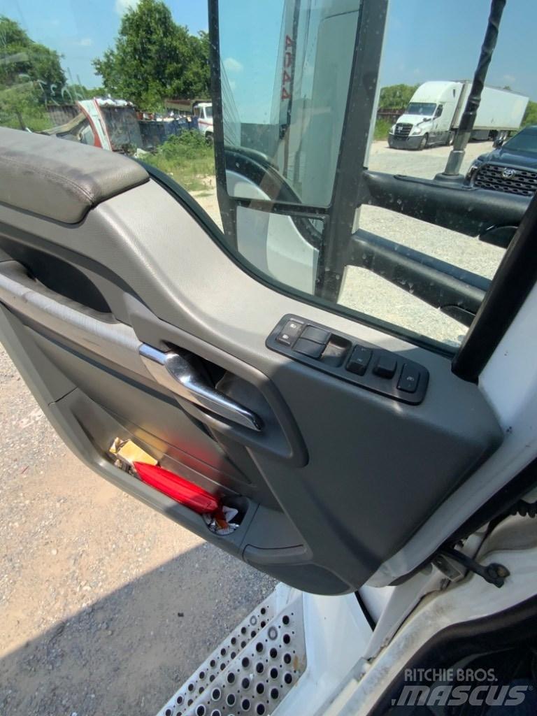 Kenworth T 680 트랙터 유닛