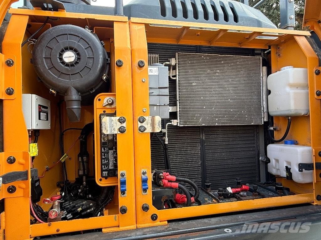 Hyundai HX220AL 대형 굴삭기 29톤 이상