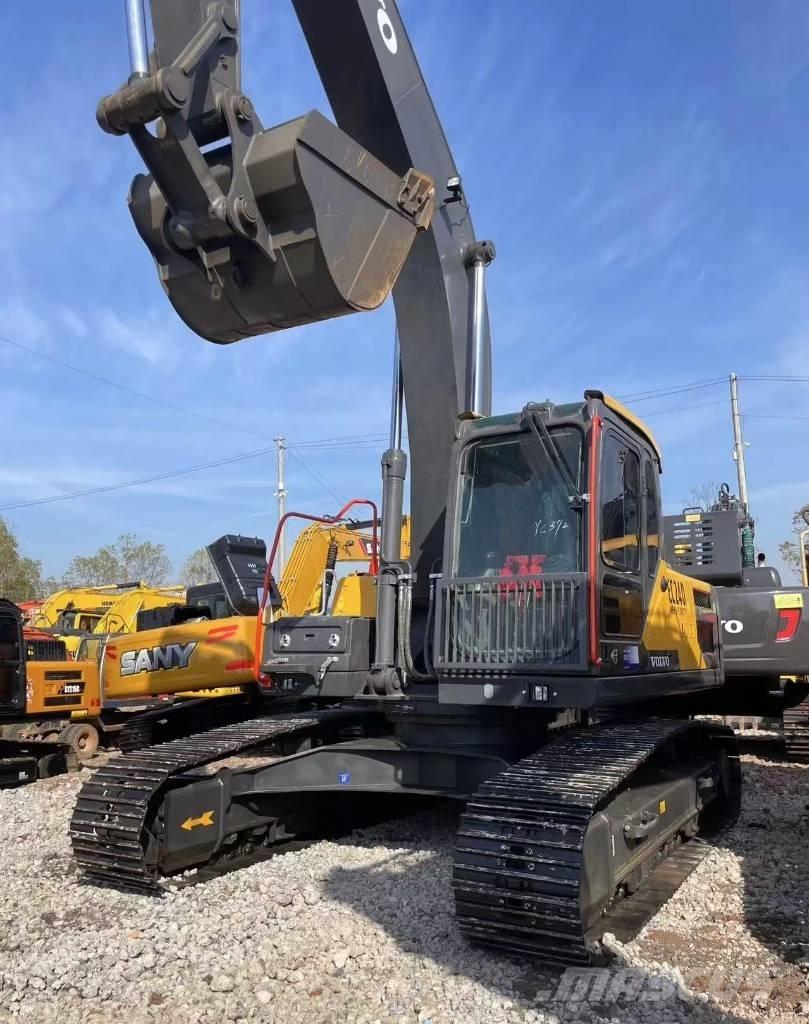 Volvo EC 240 B 대형 굴삭기 29톤 이상