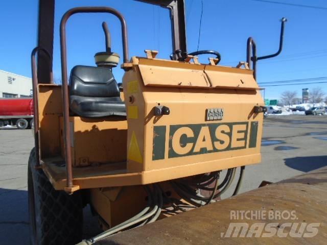 CASE W 602 BD 싱글 드럼 롤러