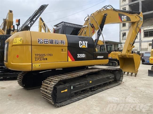 CAT 320 D 대형 굴삭기 29톤 이상