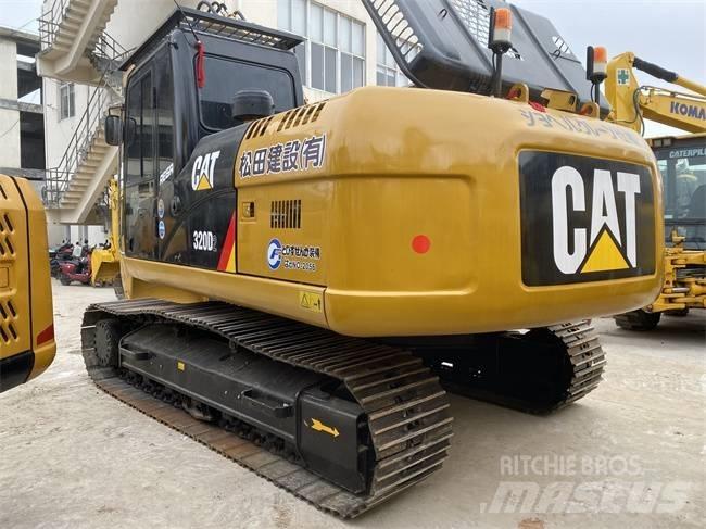 CAT 320 D 대형 굴삭기 29톤 이상