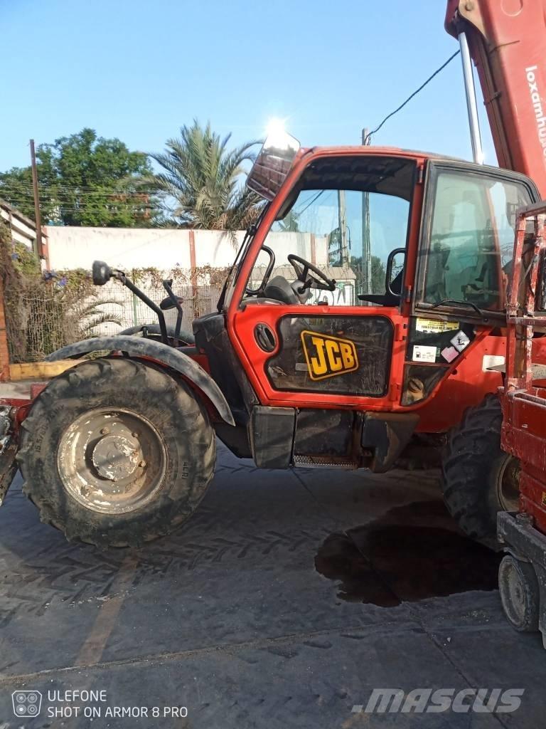 JCB 535-125 A 텔러 핸들러