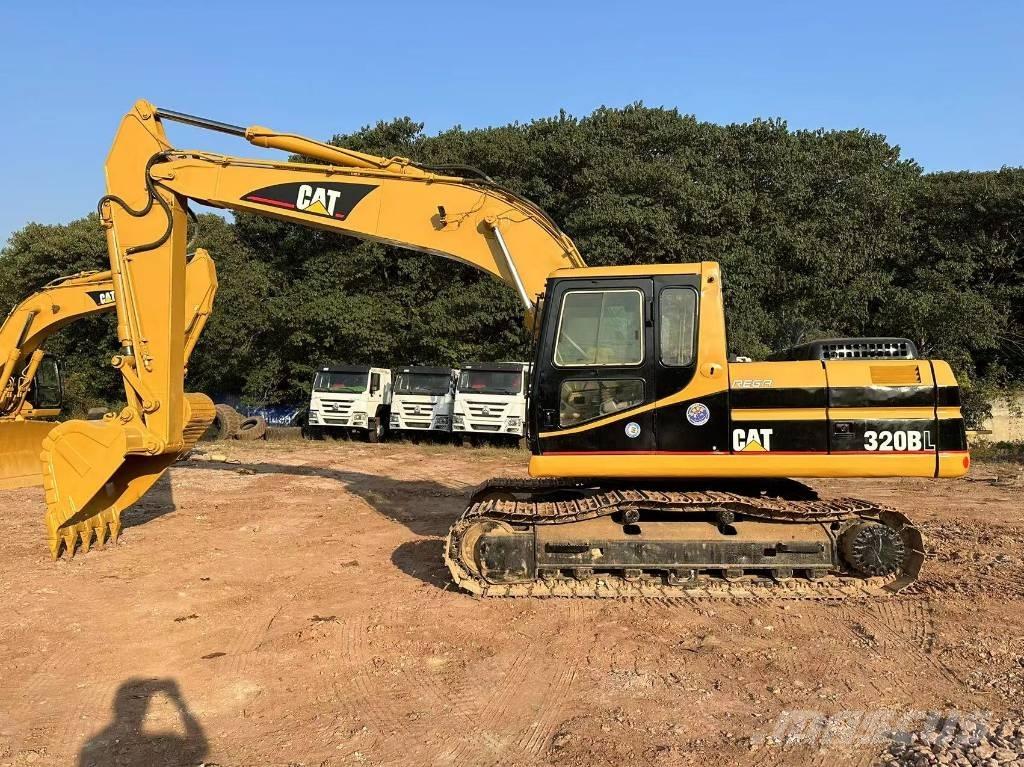 CAT 320B 대형 굴삭기 29톤 이상