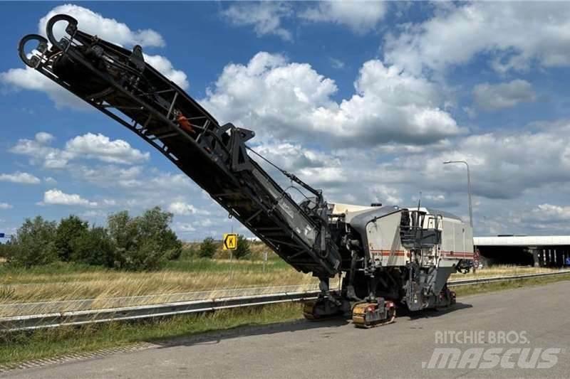 Wirtgen W210 기타 트럭